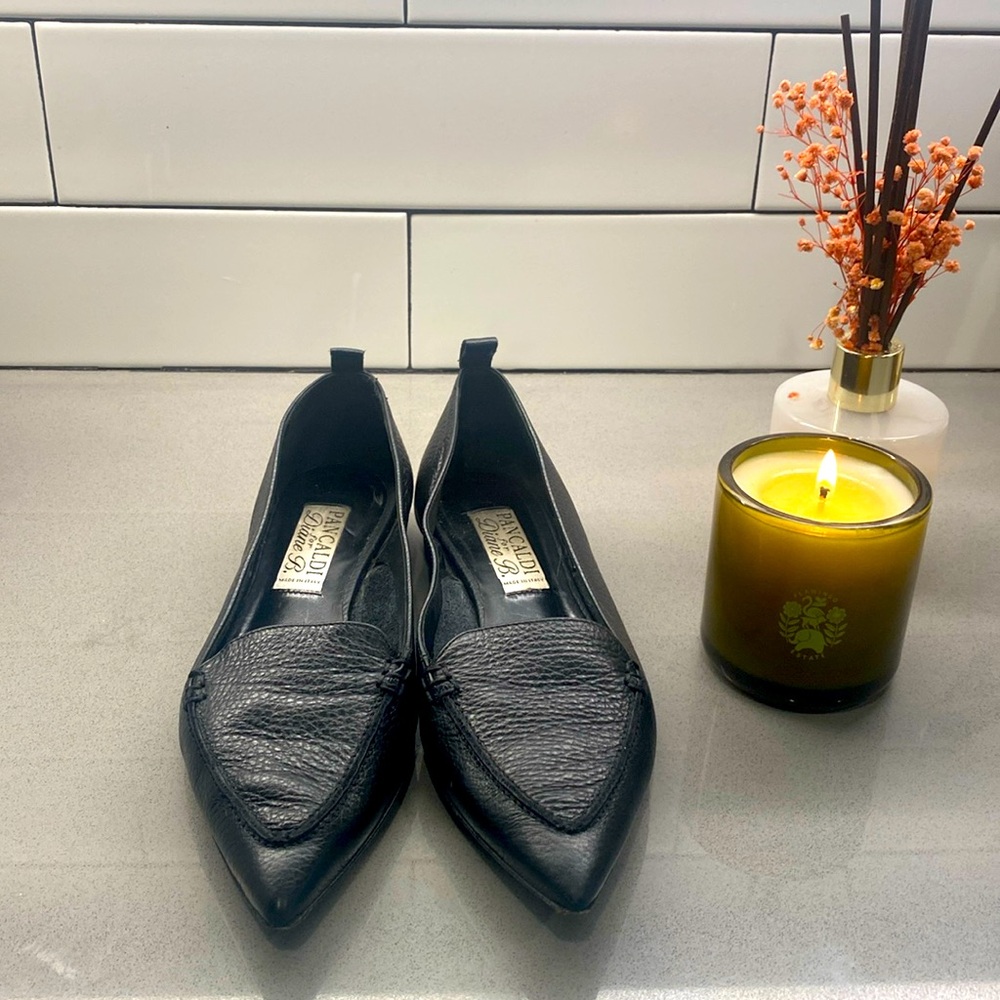 Pancali for Diane B Black Leather Flats - Size 40/10